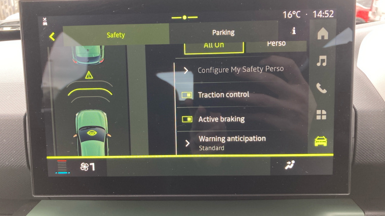 Dacia Spring 27kWh Extreme 65 48kW 5dr Auto Electric Hatchback